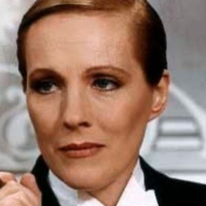 Meet your Posher, Courteney beth collette